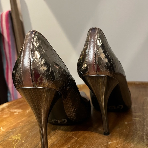 Vintage Via Spiga 4” Metallic heels - Picture 14 of 15